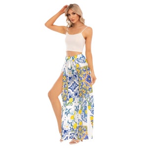 Majólica, limões, azulejos sicilianos, calças femininas com fenda frontal média e estampa completa