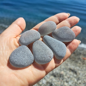 6 pcs / Verre de mer véritable, Verre de plage / Lot de verre de mer gris / Fournitures de verre de mer naturel, N108