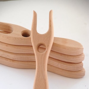 KNITTING FORK LUCET ~ made from sustainable beech wood ~ 15cm long ~ ptional instructions in English or German