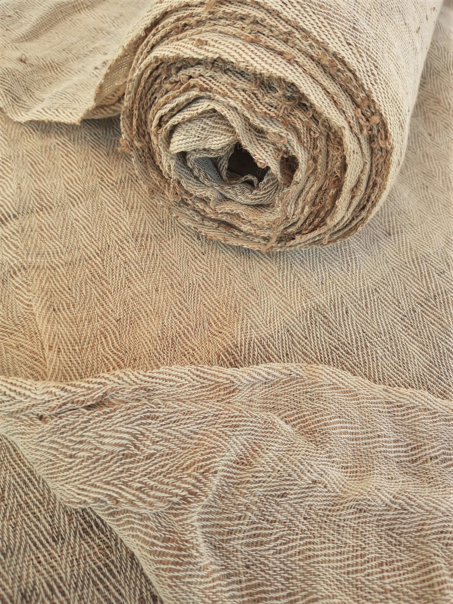 NETTLE FABRIC 'LUNA' – Handwoven Herringbone Textile | 100cm Wide