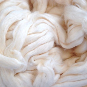 ORGANIC COTTON ROVING ~ suitable for spinning, stuffing, crafting, cotton roving, natural roving, plant fibre, cotton top