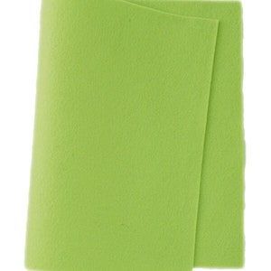 FELT 100% Wool ~ SPRING GREEN ~ 1-1.2mm thick ~ Colour 625 ~ available in several sizes, felt fabric, clothing, crafting felt, craft felt