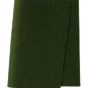FELT 100% Wool ~ DARK MOSS ~ 1-1.2mm thick ~ Colour 547 ~ available in several sizes, felt fabric, clothing, crafting felt, craft felt