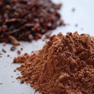MADDER DYE ~ Cut or Ground- Create rich, lasting reds from warm orange to deep crimson with this renowned natural dye, natural red dye, root