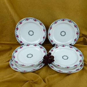 Six Alfred Lanternier Fine Porcelain Dinner Plates, A Super Set of 1940&#39;s/50&#39;s Limoges Porcelain Plates, Lovely Rose Motifs And Gilding.