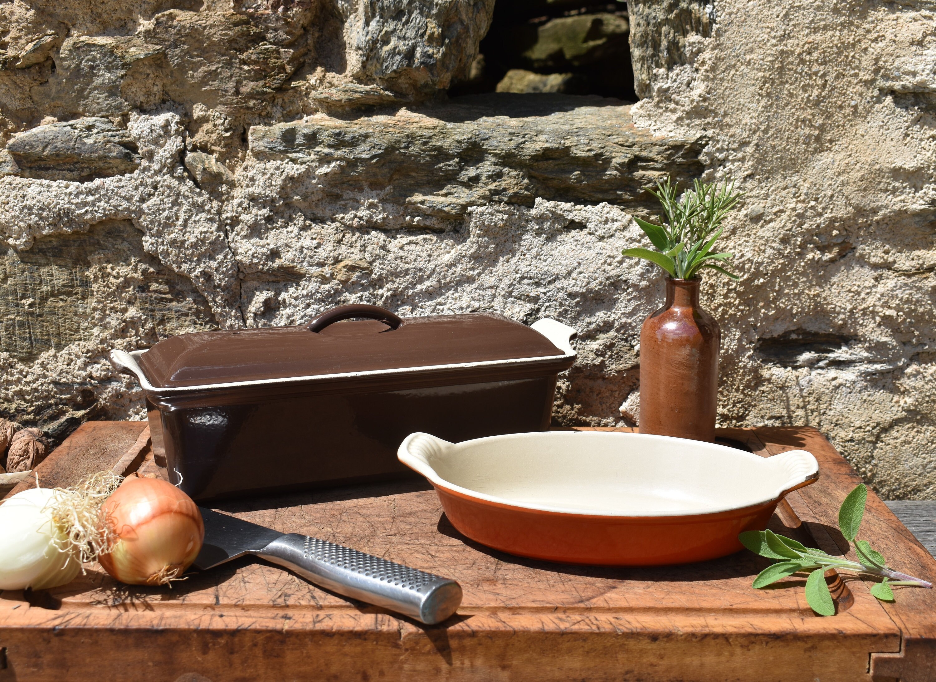 Vintage LE CREUSET Brown Cast Iron 14cm Casserole Dish / 1970s