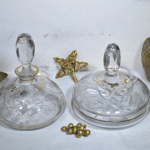 1800s French Glass Vanity Set, Napoleon III Beautiful Etched Glass Perfume Bottle & Powder Jar, Pretty Cut Glass with Gold Flowers and Trim