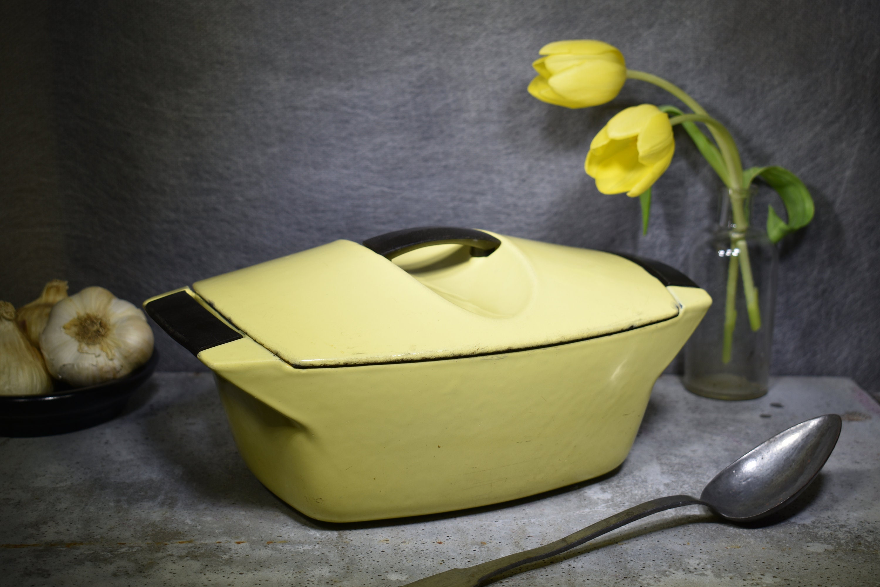 Le Creuset Raymond Loewy Design Yellow Enamelled Cast Iron Casserole Dish, 1960S Iconic Mid Century 