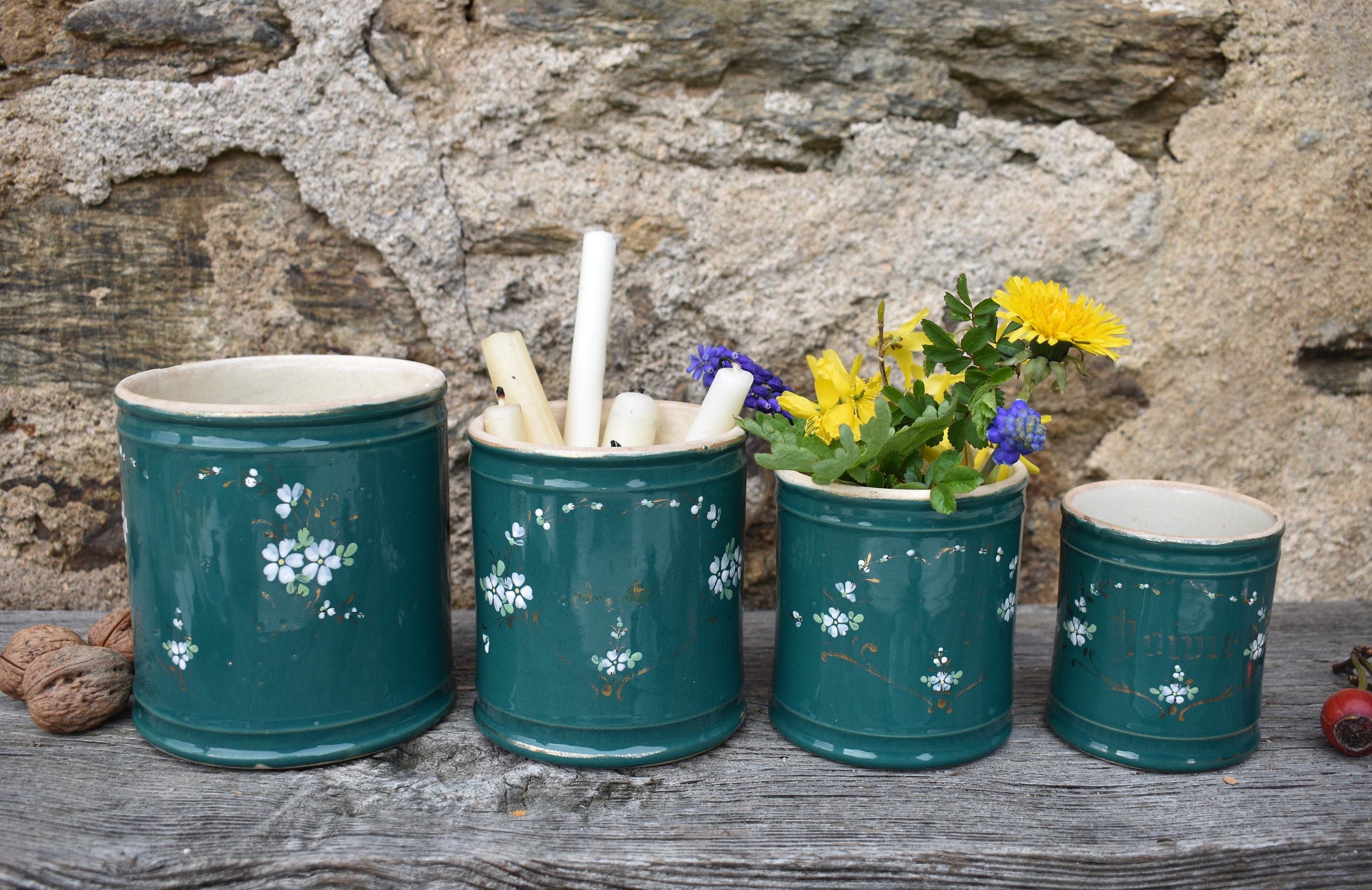 19Ème Français Green Kitchen Canisters, 3 Rares Pots en Grès Émaillé Vert Napoléon Iii, Fleurs Peint