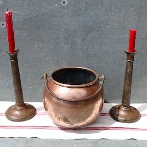 1800&#39;s French Rustic Copper Planter, Timeworn Copper Cooking Pot & Iron Overhead Handle, Wabi Sabi French Round Copper Planter, Delightful!