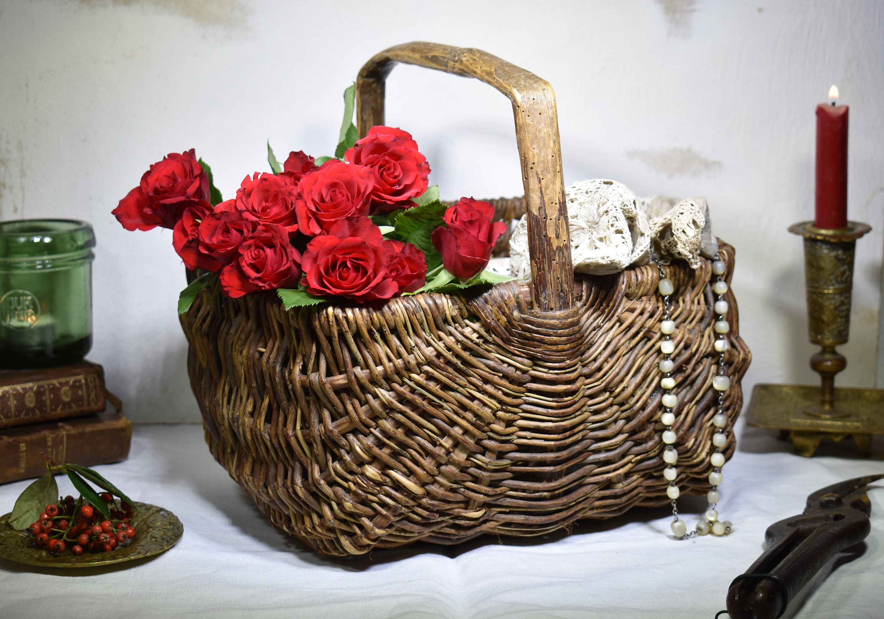 Français Panier en Osier, Un Charmant Petit Rectangulaire Osier Tissé à La Main, Poignée Aérienne Bo