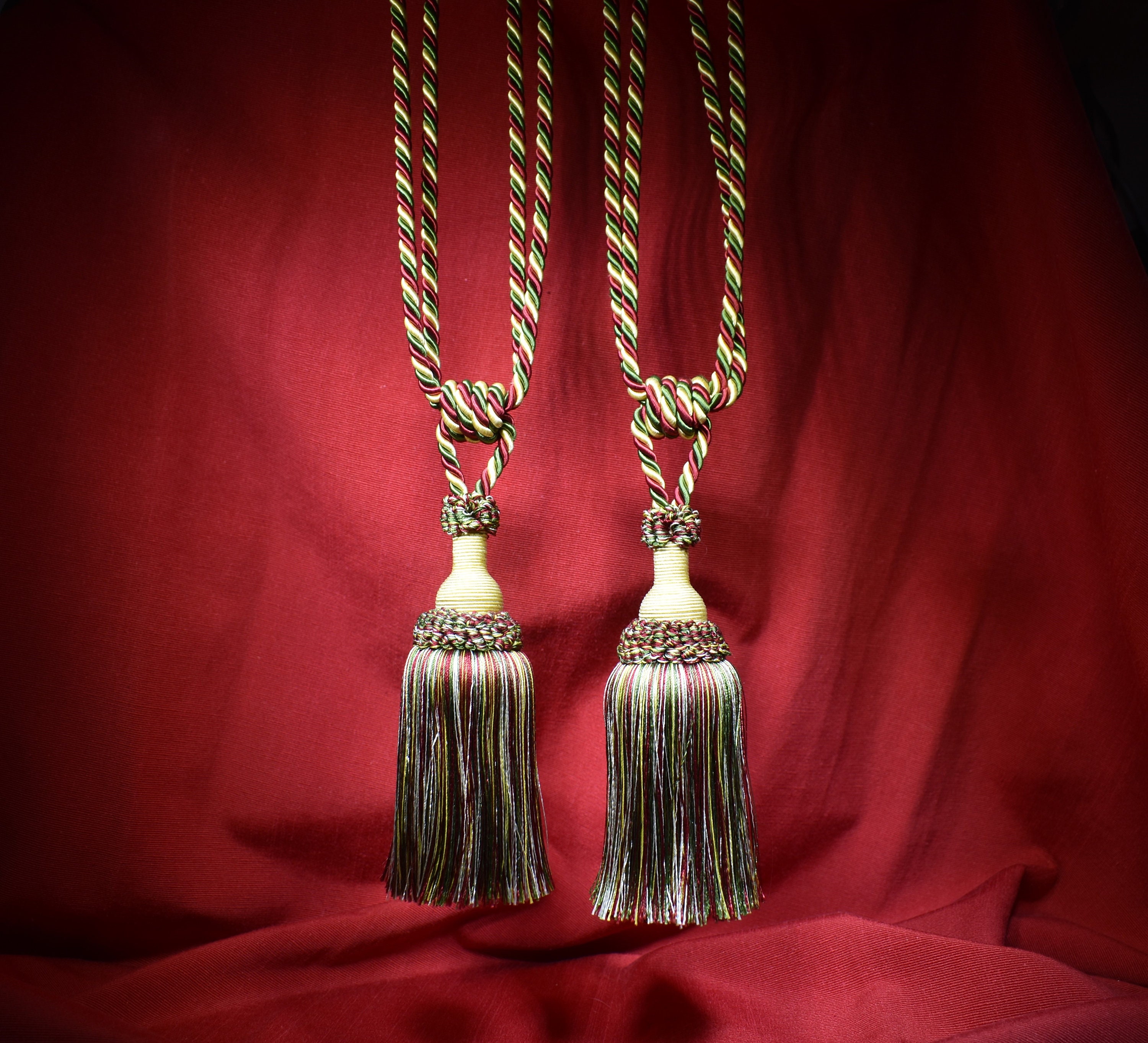 Français Paire de Dos Cravate Rideau, 2 Grands Rideau Tassellés Vintage, Vert Rouge Or, avec 1 Gland