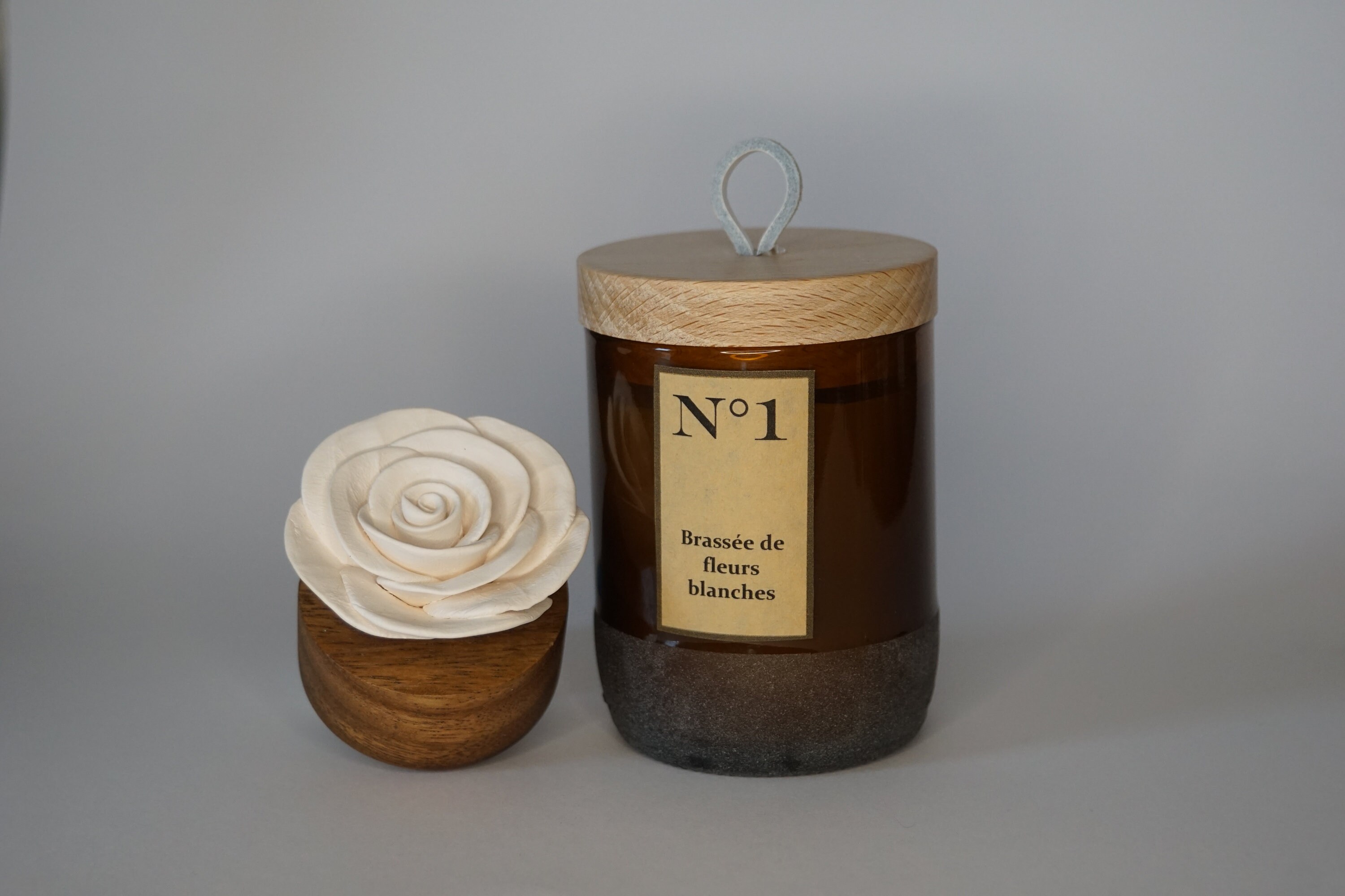 Bougie Senteur Fleurs Blanches , Jasmin et Frangipanier