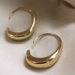 Gold Hoop Earrings Women, Medium Thick Gold Hoop Earrings, Gold Hoops, Minimalist Earrings, Gift For Her, Huggie Earrings, Silver Hoops