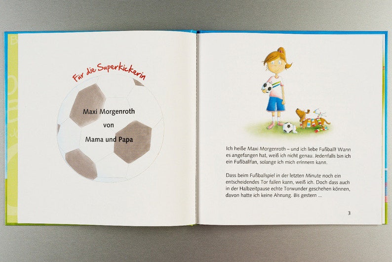 Personalisiertes Buch Schuss und Tor Für Mädchen image 2