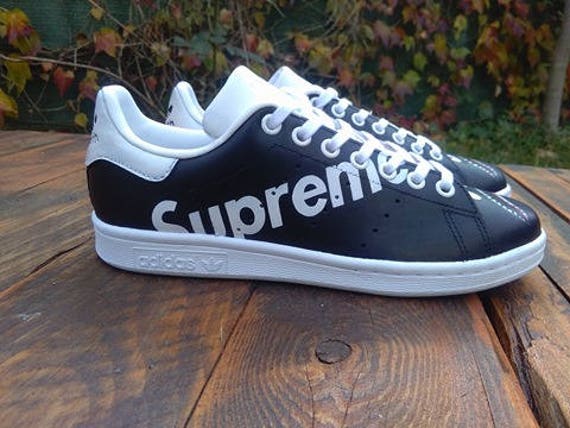 supreme stan smith