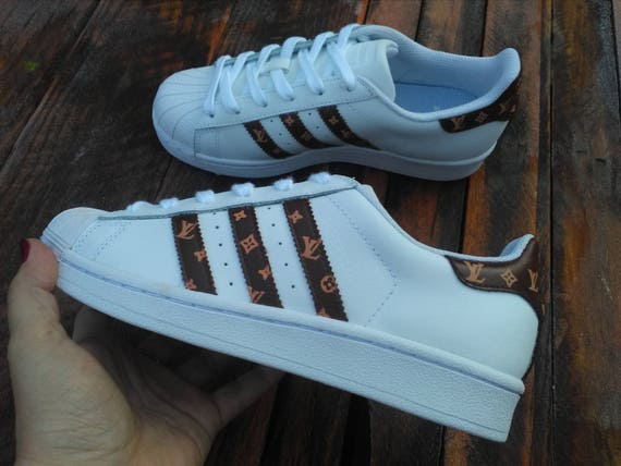 Adidas Superstar X Louis Vuitton ispirato Sneakers | Etsy image 0