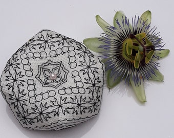 Blackwork Style Biscornu Pattern, Pin Cushion pattern, PDF Pattern, Biscornu Pattern "Stitch by Stitch"