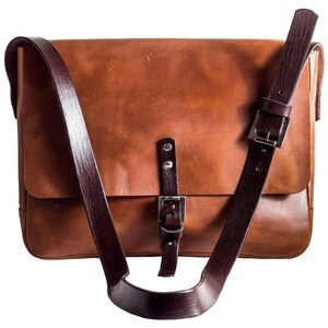 Sac de facteur/ Sac en cuir/ Sac fait à la main/Alberta