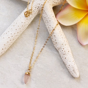 14k Gold Fill Rose Quartz Necklace / Dainty Natural Stone Jewellery / Love Crystal / Minimalist Jewelry / Necklace For Women / Boho Gemstone