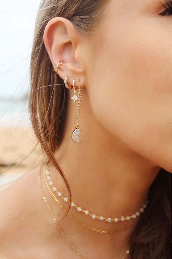 Gold Cubic Zirconia Huggie Hoop Earrings Small Gold Hoops Dainty Minimalist Jewelry Ear Stack Hoops Diamond Huggie Earrings Etsy Canada