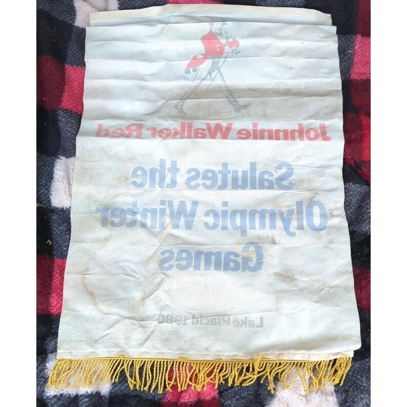 Bannière vintage Johnnie Walker Red Lake Placid pour les Jeux olympiques de 1980 image 4
