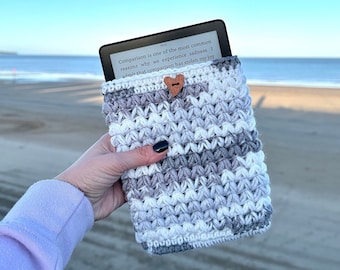 Kindle case Kindle sleeve Book sleeve Kindle cover Kindle accessories Kindle skin Book case Crochet kindle pouch Ebook cover