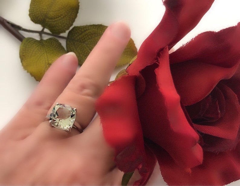 TeenWomenMom Gift Stunning Topaz Sterling Silver Ring November Birthstone 6ct Pale Yellow Solitaire Gemstone Size 8