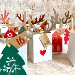 Calendario dell’avvento da montare in carta 24pz