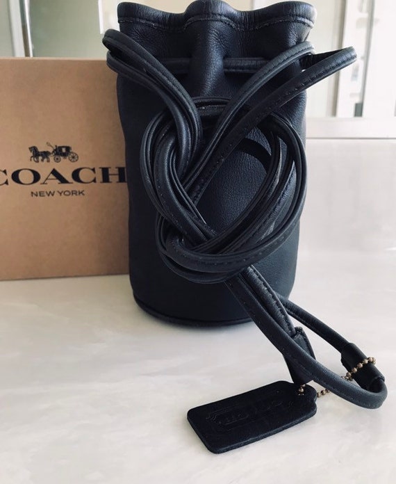 Coach Vintage Littleton Black Leather Drawstring M