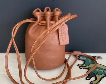 Coach Vintage British Tan Drawstring Mini Littleton Swing Coach Vintage British Tan Drawstring Mini Littleton Swing