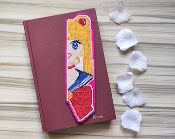 Sailor Moon bookmark - Japanese cartoon heroine