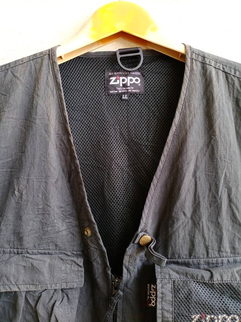 Zippo Vest Black Colour Good Design Branded Button Clip Many Pocket Design Medium Size Japanese Brand Fishing Outdoor