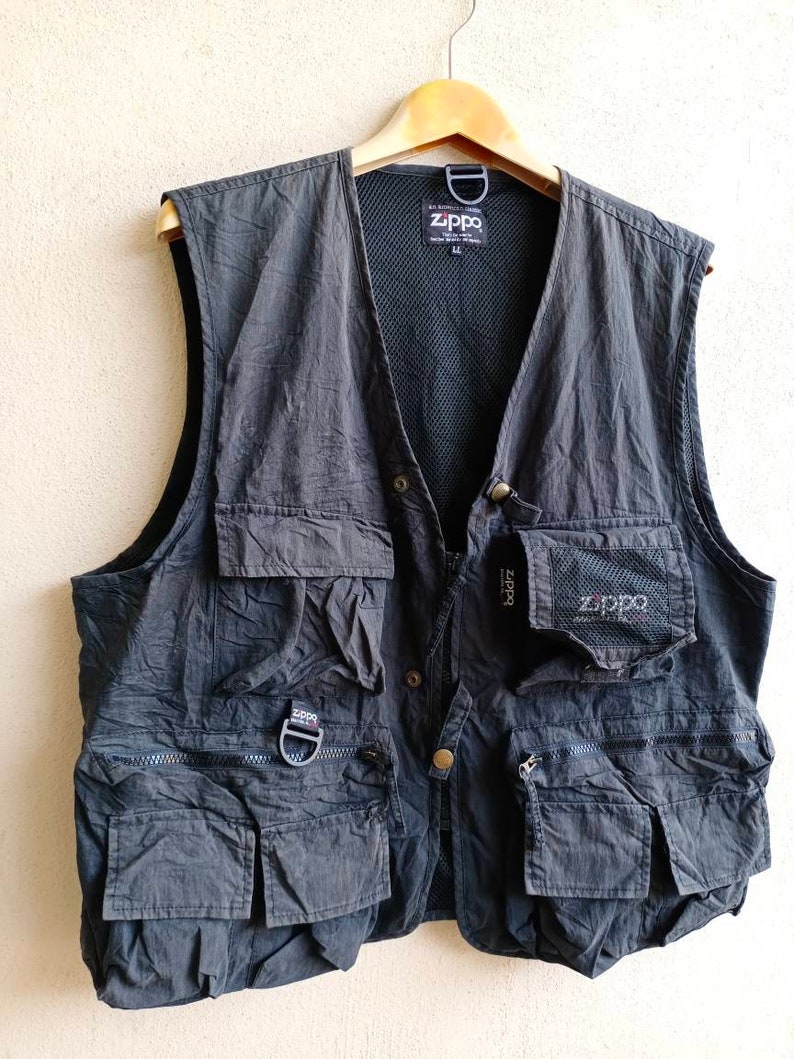 Zippo Vest Black Colour Good Design Branded Button Clip Many Pocket Design Medium Size Japanese Brand Fishing Outdoor