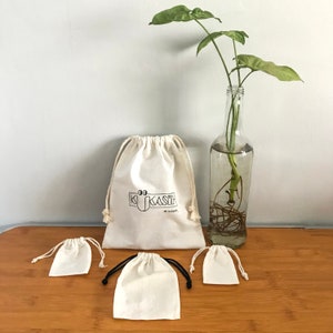 Customized Drawstring Pouch Calico Blacu White Cloth; Available brand logo; Souvenir and Packaging
