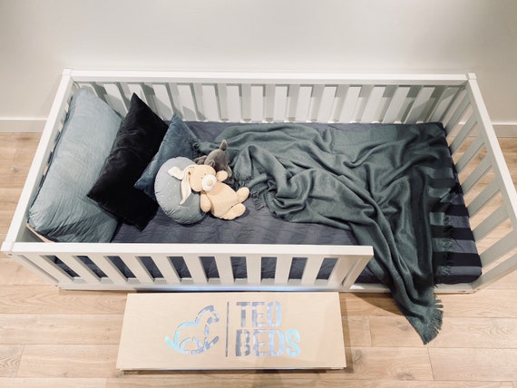 twin montessori bed