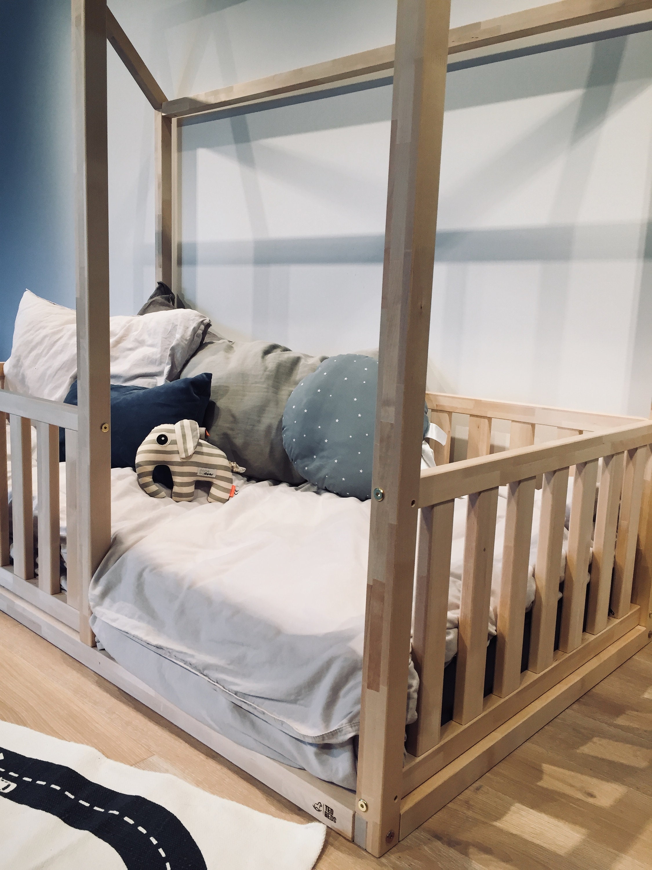 King Queen Size Toddler Bed Play House Frame Children Bunk 1