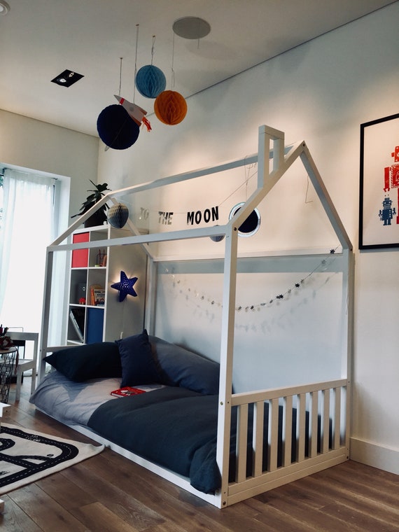 Toddler bed WITH 2 SIDES, Nursery bed Frame bed Play house House bed Bed home Home bed Kid bed Baby bed Gift