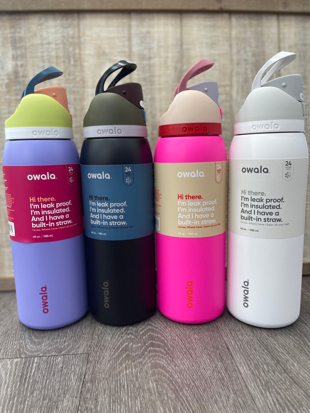 Owala, Dining, Owala Freesip 24 Oz Stainless Steel Water Bottle Color Is  Sky Marshmallow