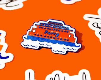 Staten Island Ferry Enamel Pin: NYC Travel Souvenir