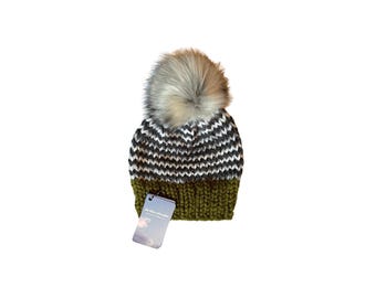 Adult pom pom beanie