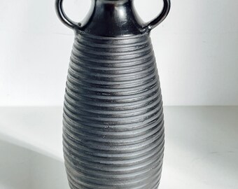 ハンガリーの黒い花瓶 60年代 | フォークアート | 黒い陶器