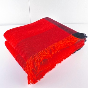 Vintage Wool Blanket – Exclusive Celine Gynnwald Design, Bold Retro Throw