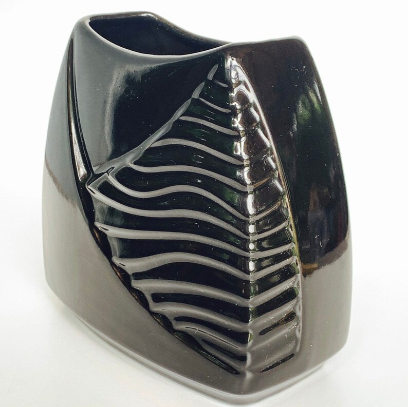Rectangular Scheurich 528-16 vase West-Germany