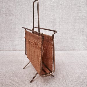 Vintage Brass and Woven Napkin Holder – Mid-Century Modern Design