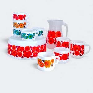 Vajilla pop art Arcopal "Loto" de los años 70 en Francia