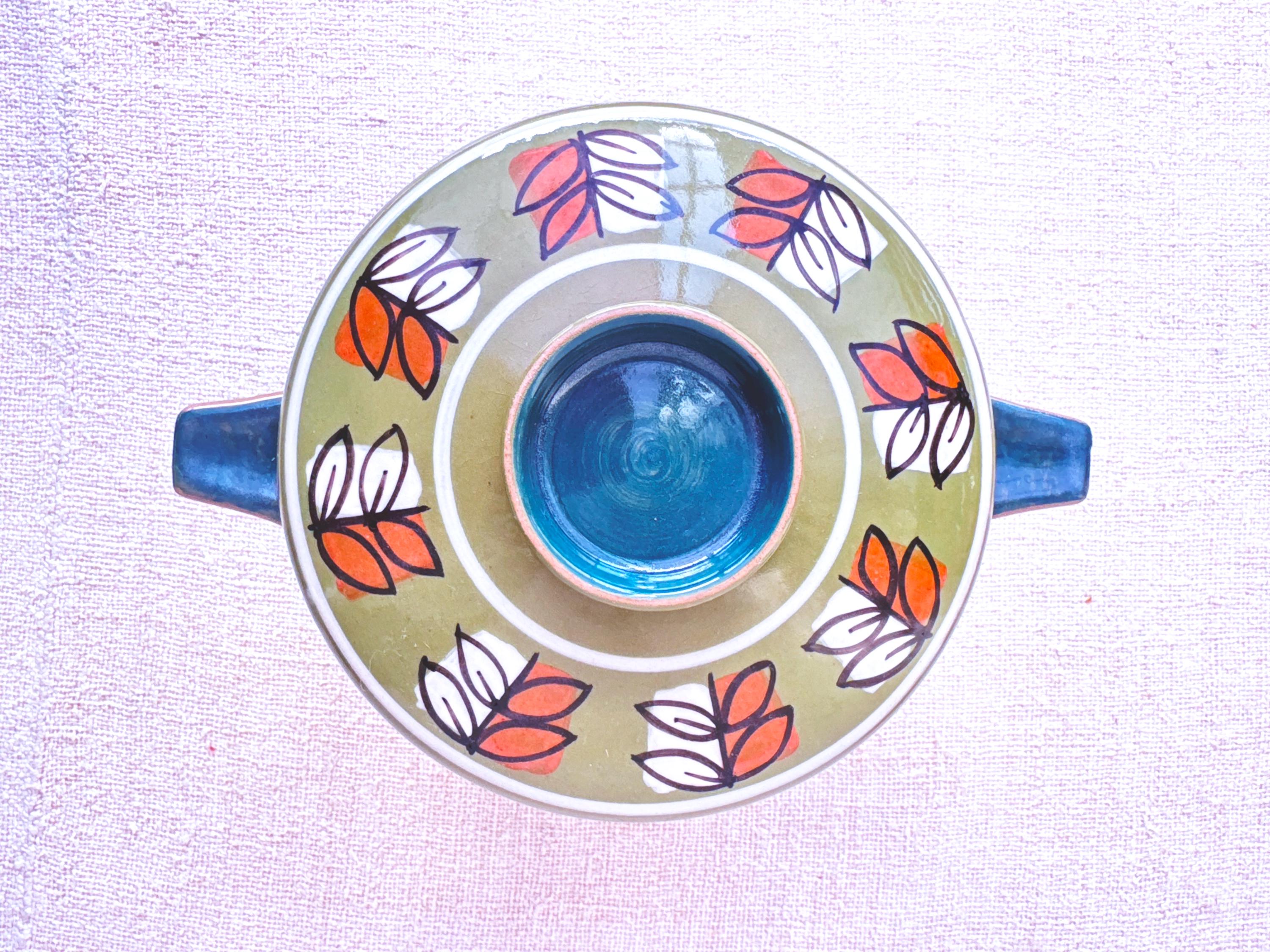 1970年代のセラマーノ陶器瓶 – 西ドイツ製、手描きの素朴な陶器、蓋