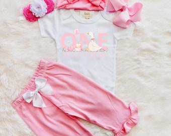 süße Gans zum ersten Geburtstag Outfit - süße Gans zum ersten Geburtstag Outfit - süße Gans zum 1. Geburtstag Einladungen