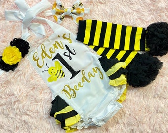 girl bumble bee 1st birthday outfit -girl bee 1st birthday romper - bumble bee 1st birthday theme - girls bumblebee  1st birthday outfit