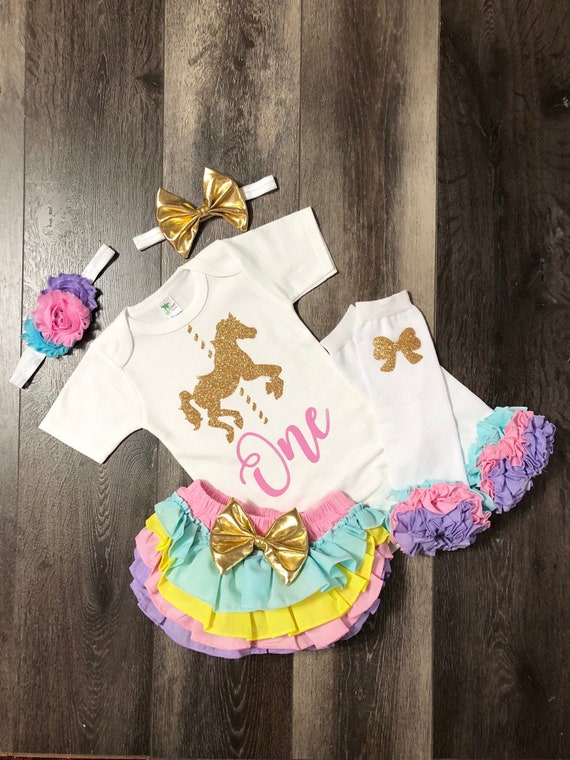 El carrusel ropa de bebe sale